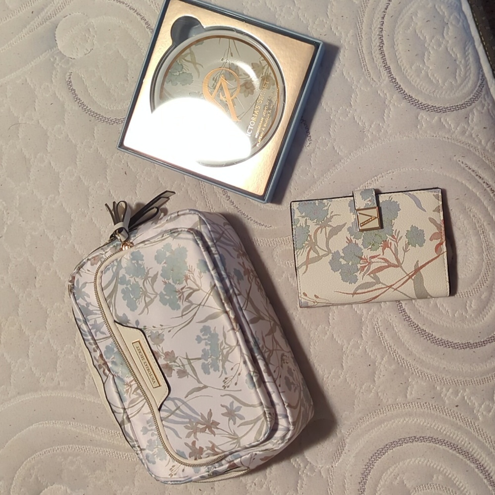 Victoria Secret Bridal Travel Set